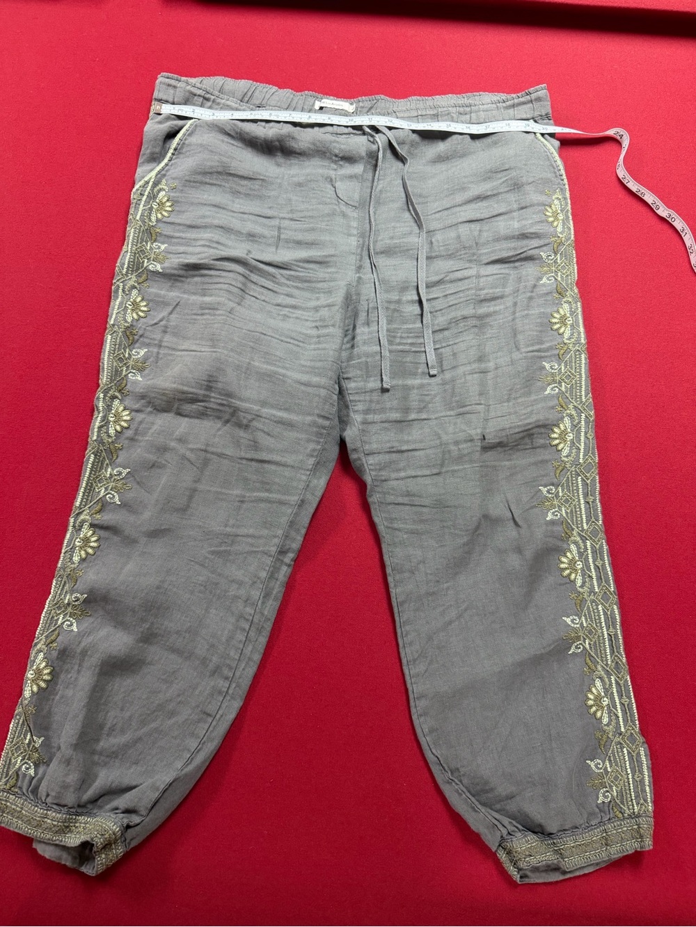 Johnny Was Gray Embroidered Ankle Drawstring Pants